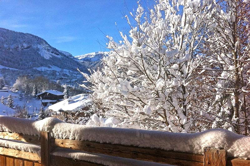 Chalet sous la neige à Megeve