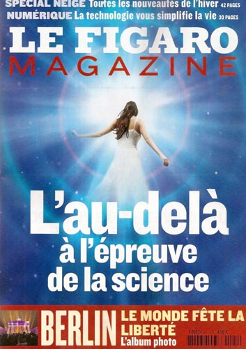 La piscine du Chalet Pashmina offre une vue fabuleuse sur les pistes de Megève...